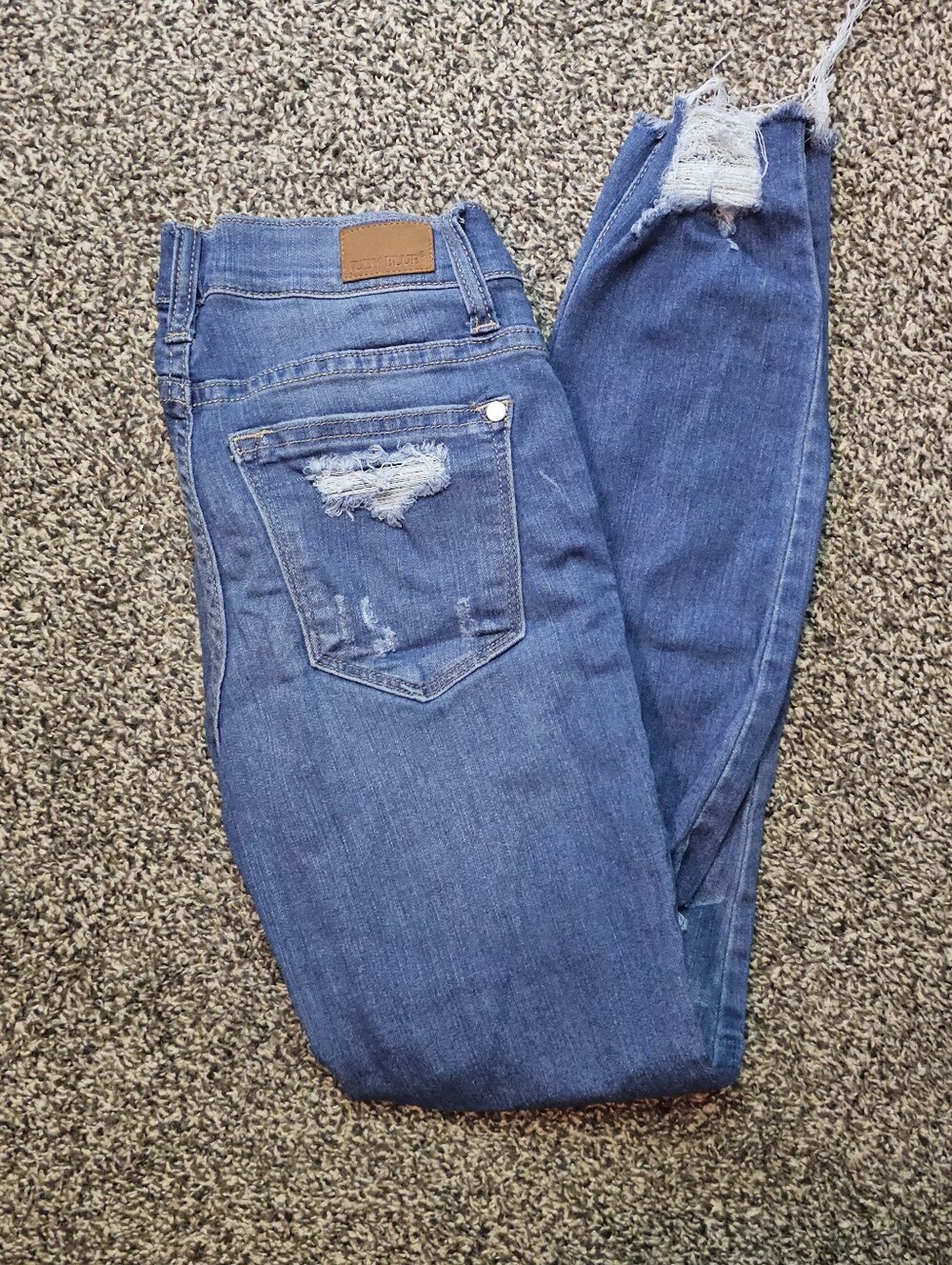 Judy Blue Los Angeles Size 3/26 Distressed Skinny Jeans